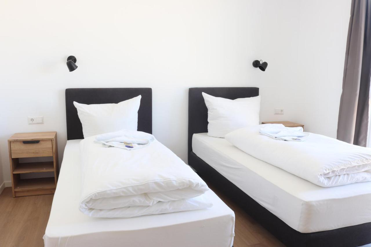 Motel Bergtheim - Self Check-In Екстериор снимка